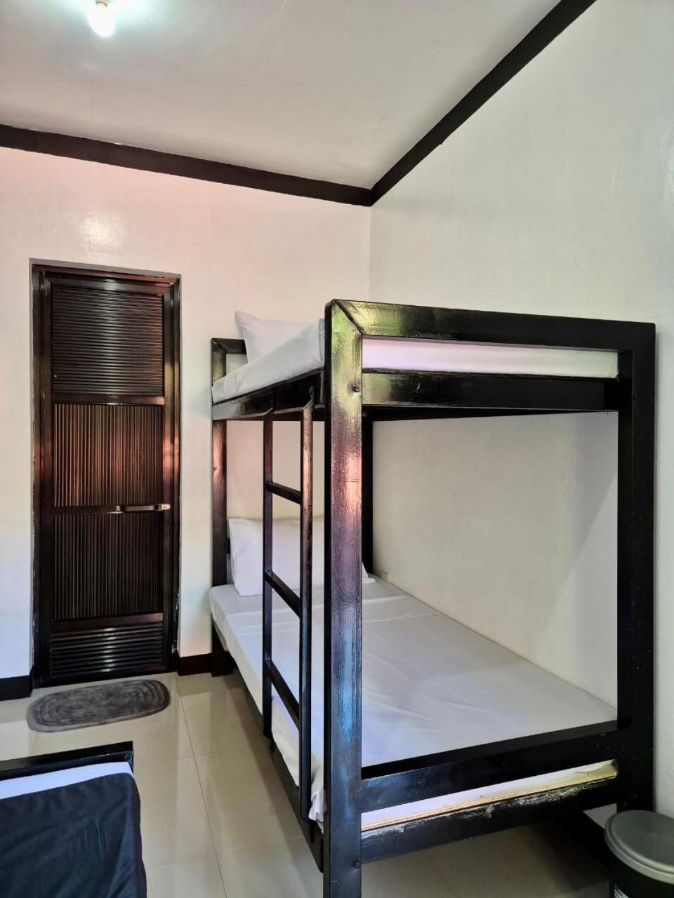 Casa Olivia Hotel Coron Exterior photo