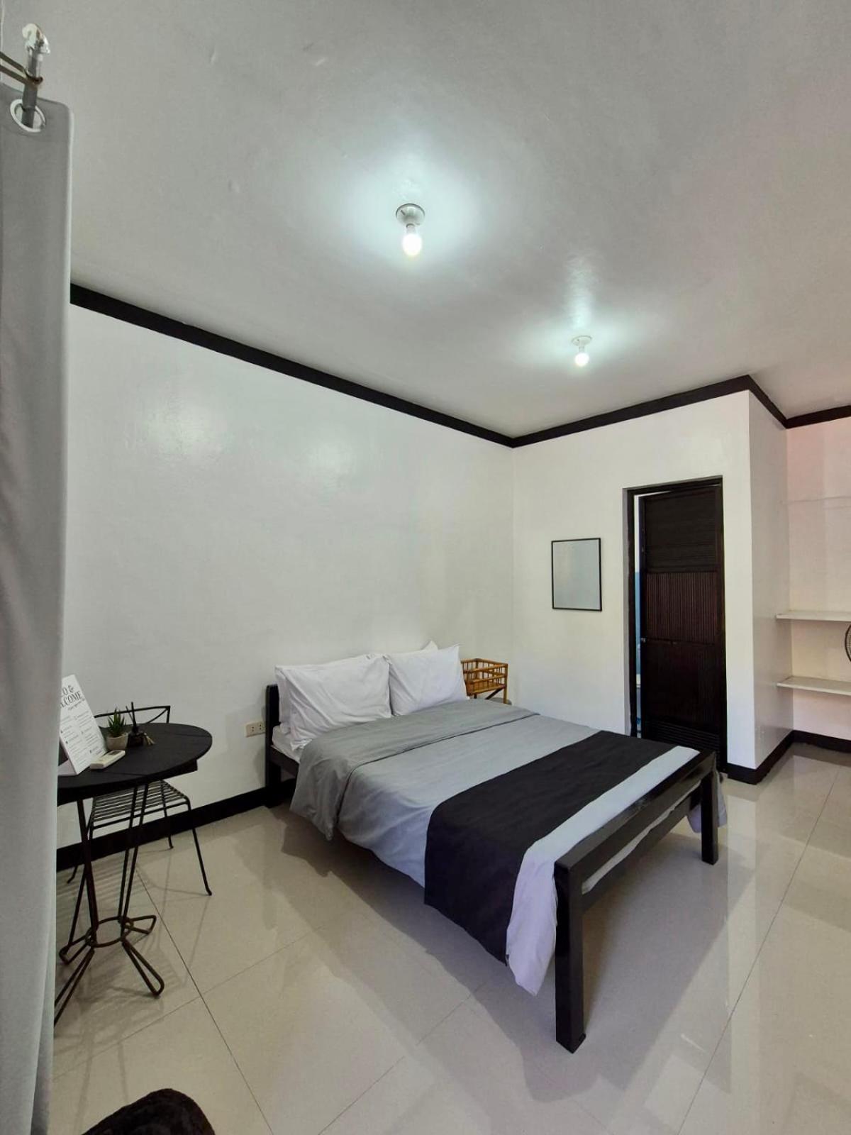 Casa Olivia Hotel Coron Exterior photo